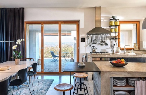 Mergo House | Casa Orizzonte, a dream destination for individualists