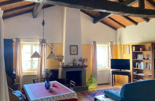 Villafranca in Lunigiana House | Casa Rosmarino Malgrate