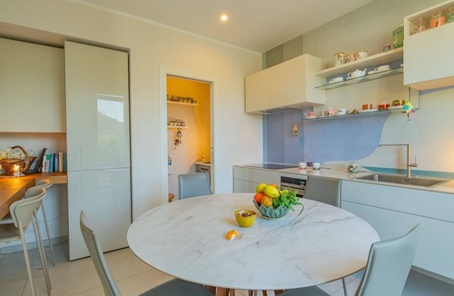 Portoferraio House | Casa Sotto Bomba a stone's throw from the sea.