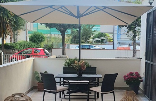 Francavilla al Mare Apartment | Casa Tucano Suite Apartment 150 mt to the beach 40 min on car to skying resort!