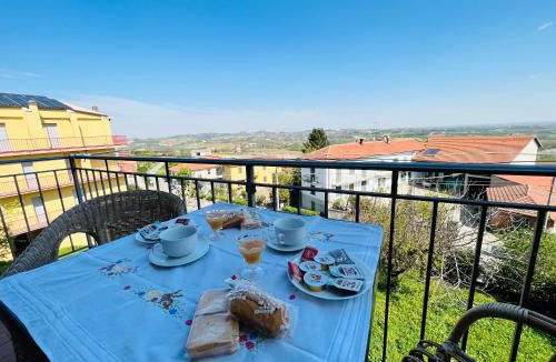 Frassinello Monferrato House | Casa vacanze con vista panoramica