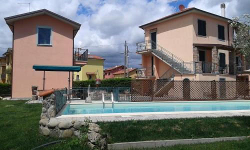 Santo Stefano di Magra Apartment | Casa vacanze La Fonda