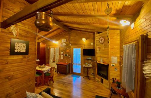 L'Aquila Ski Chalet | Casa vacanza Chalet Baita Nel Bosco
