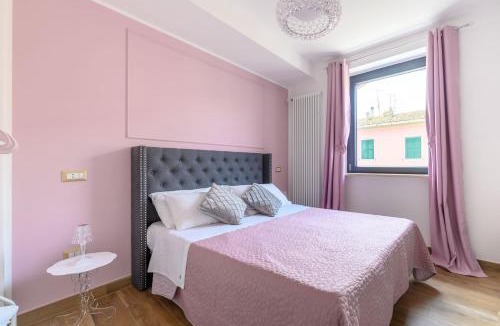 Marta Apartment | Casa Vacanze Maddalena - Palazzetto sul lago - Diamante Rosa