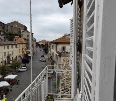 Vallerano Apartment | Casa Yos