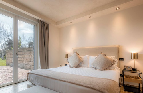 Fondi House | Casabianca Resort