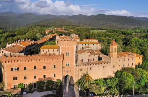 Bolgheri I Apartment | Casale Bolgherese by Interhome