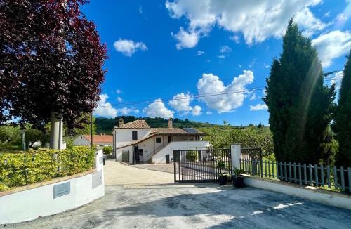 Citta Sant'Angelo Apartment | Casale Fontessa