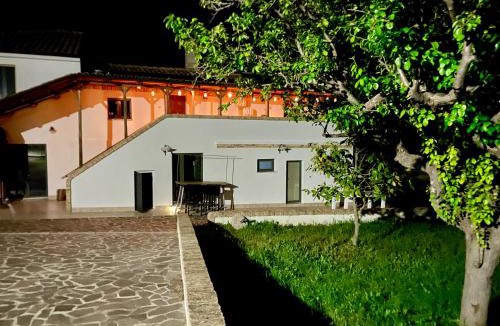 Citta Sant'Angelo Apartment | Casale Fontessa