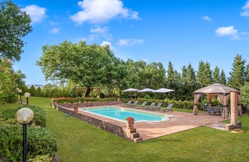 Allerona Villa | Casale Montemoro With Pool - Happy Rentals