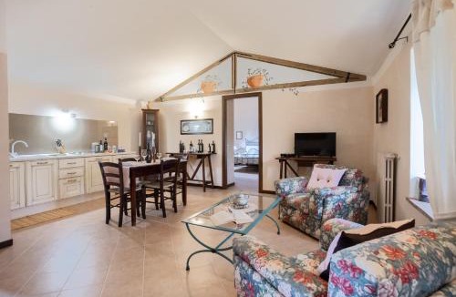 Allerona Villa | Casale Montemoro With Pool - Happy Rentals