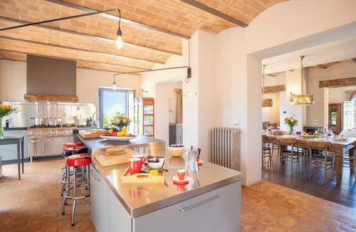 San Casciano dei Bagni Villa | Casale Rosita - Modern design W/Private Pool & Gym