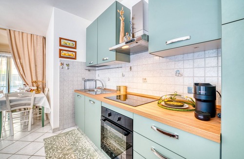 Montefranco Apartment | 'Casavacanze' Apartment with Mountain View, Private Terrace and Wi-Fi