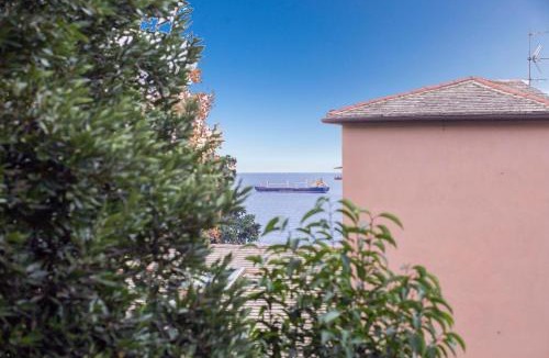 Nervi Apartment | CasaViva - Bright Trilo in Nervi with AC