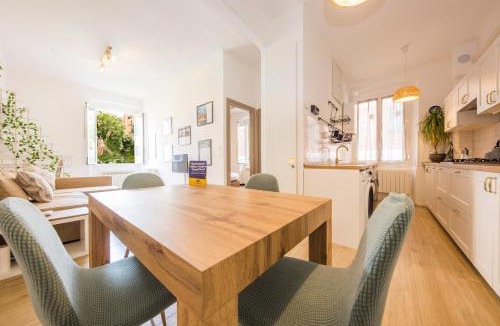 Lagaccio Apartment | CasaViva - Comfy Modern Trilo in Genova Principe