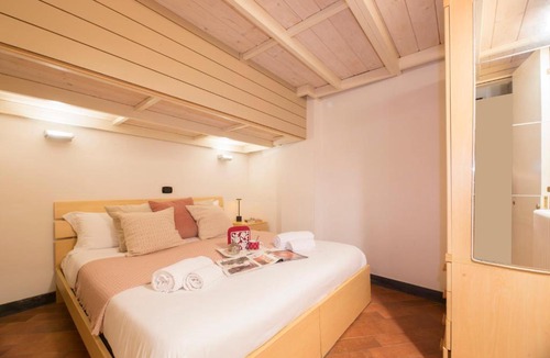 Camogli Apartment | CasaViva - Historic Loft by the Sea in Camogli