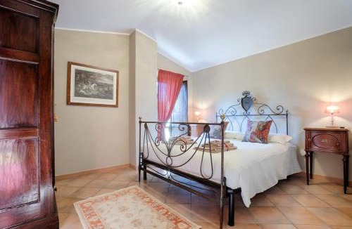 Sora House | Cascina Carrara, Dimora di Charme