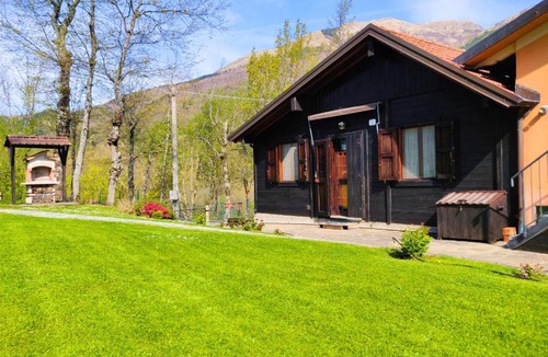 Ventasso House | Case Vacanze Giarola