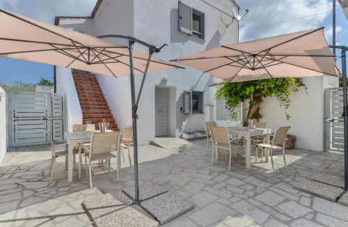 Lacona House | Casina Napoleonica