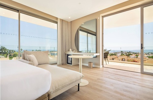 Castelo Hotel | Castelo Suites Hotel