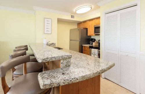 Tavernier Condo | Catch the Day, Toast the Night- Fish, Dive & Island Vibes!