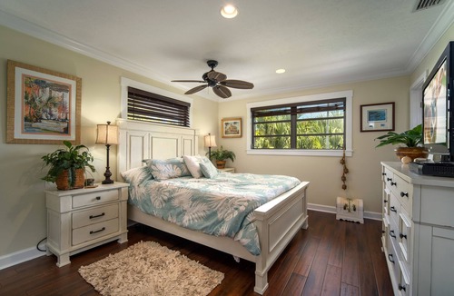 Breezeswept Beach Estates House | Cayman Retreat | Cozy coastal pool home with boating on Ramrod Key