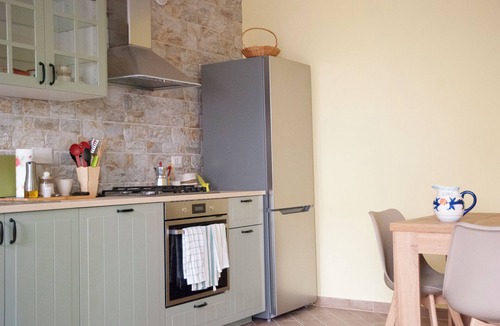 Rocca di Cave Apartment | Cesira House - One Bedroom Apartment, Sleeps 2