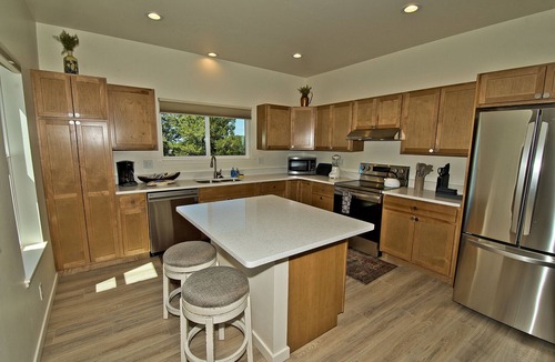 Baca Grande Apartment | Challenger Views on Ridgecrest