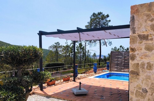 Silves Villa | Charming 2-bedroom villa in São Bartolomeu de Messines with AC and private pool