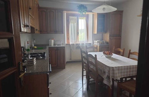 Arezzo Apartment | Charlie's Home B&B-Private Parking-Arezzo Trade Fairs and Congresses-Historic Center