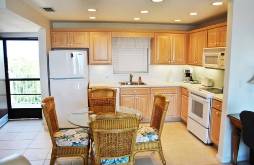 Tavernier House | Charming 1 Bedroom Condo with Ocean Views