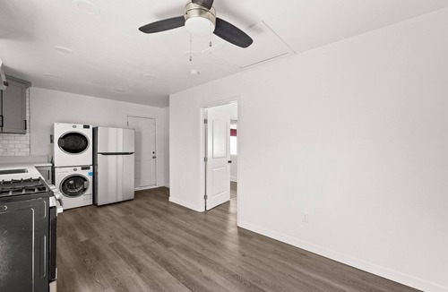Bixby North Cottage | Charming 1 bedroom in the heart of Bixby Knolls