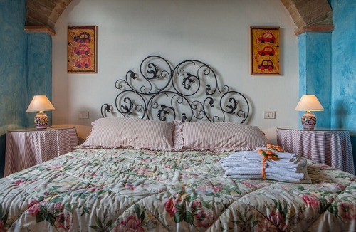 Collazzone House | Charming 5 bedroom Villa in Collazzone (Q2131)