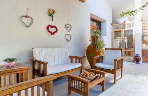 Tollo Apartment | Charming apartment in Tollo, garden