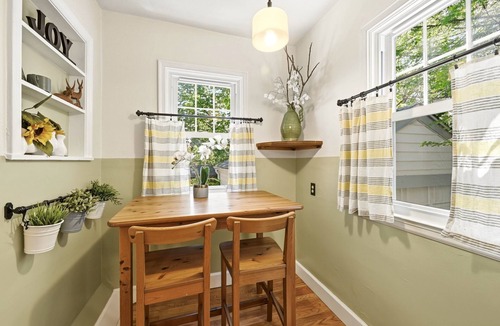 Greeley House | Charming Historic Cottage Cozy Family Getaway!