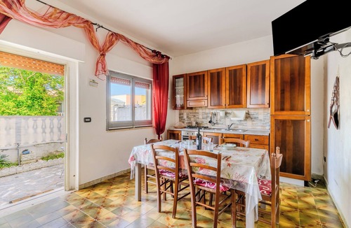 Punta Prosciutto Apartment | Charming Holiday Apartment "Casa Antony Punta Prosciutto" with Terrace