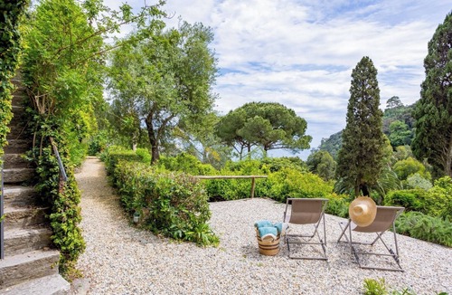 Paraggi Villa | Charming retreat with ocean views and pool! Summer Specials!