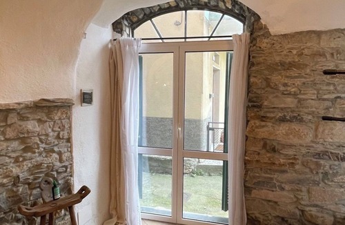 Vasia House | Charming rustico with terrace, tranquillity and sea views, approx. 15 min. to the coast