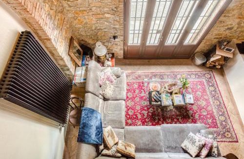 Monteverdi Marittimo Villa | Charming Tuscan Villa Borgo Il Massera