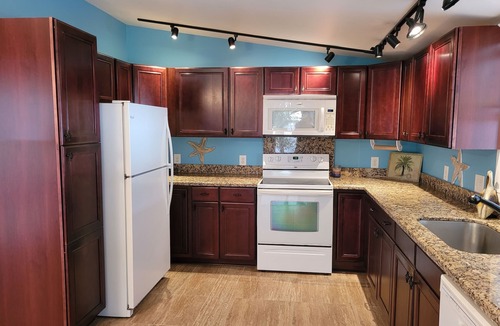 Key Largo Villa | Charming villa in a gated ocean front community
