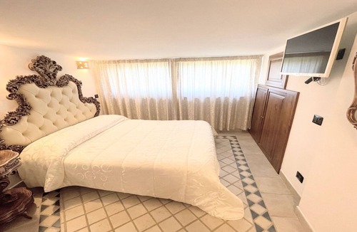 Montefiascone Villa | Charming villa - Lake View and private pool