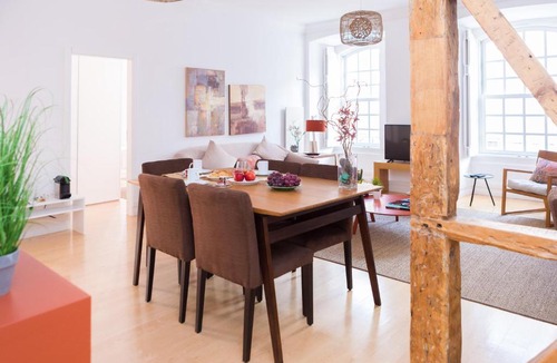 Sacramento Apartment | Chiado Spacious and Luxurious by Courtesy Morning