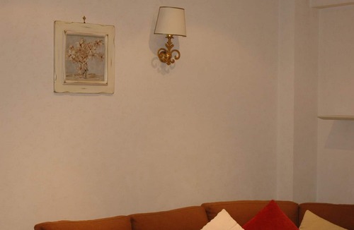 Zona XIX Casal Morena Apartment | Chic apartment in Rome for 3 people with 2 bedrooms and two bathrooms!