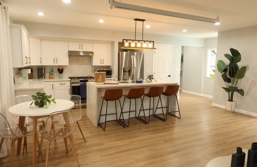 South of Conant House | Chic Coastal Villa | Pool, Spa & Beach Nearby 6 mi