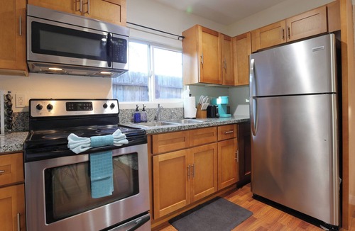 Park Mesa Heights Apartment | Chic LA Studio Oasis near LAX, SoFi, USC, DTLA