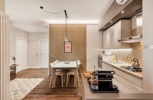La Spezia Historic Centre Apartment | Cinque Terre The Abbey Apt - Two bathrooms