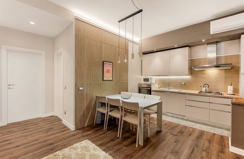 La Spezia Historic Centre Apartment | Cinque Terre The Abbey Apt - Two bathrooms