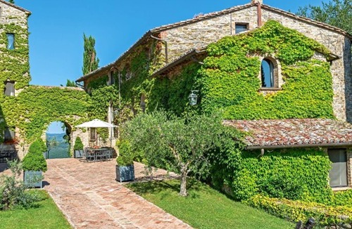 Umbertide Apartment | Cipressi - Luxury Vacation Rental in Umbertide
