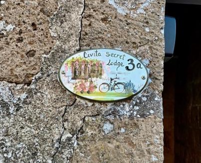Civita di Bagnoregio Apartment | Civita Secret Lodge