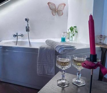 San Michele in Teverina House | Civitella Relais